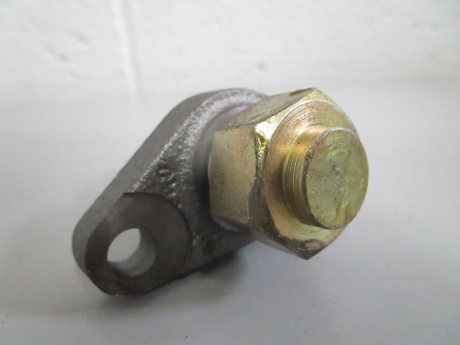 NEW OEM 1300500311 Mercedes-Benz Chain Tensioner 0820