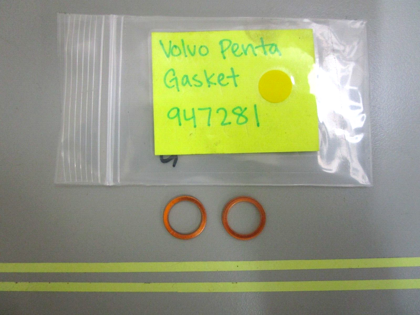 *NEW OEM* (LOT OF 2) 0750 Volvo Penta GASKET 947281