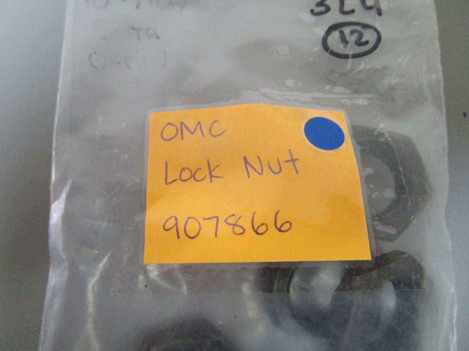 *NEW OEM* (LOT OF 4) 0810 OMC Johnson Evinrude Lock Nut 907866 0907866