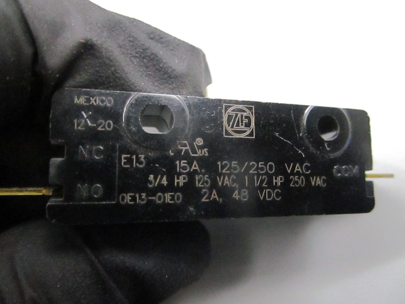 *NEW OEM* 0810 Crown Switch Kit 147014