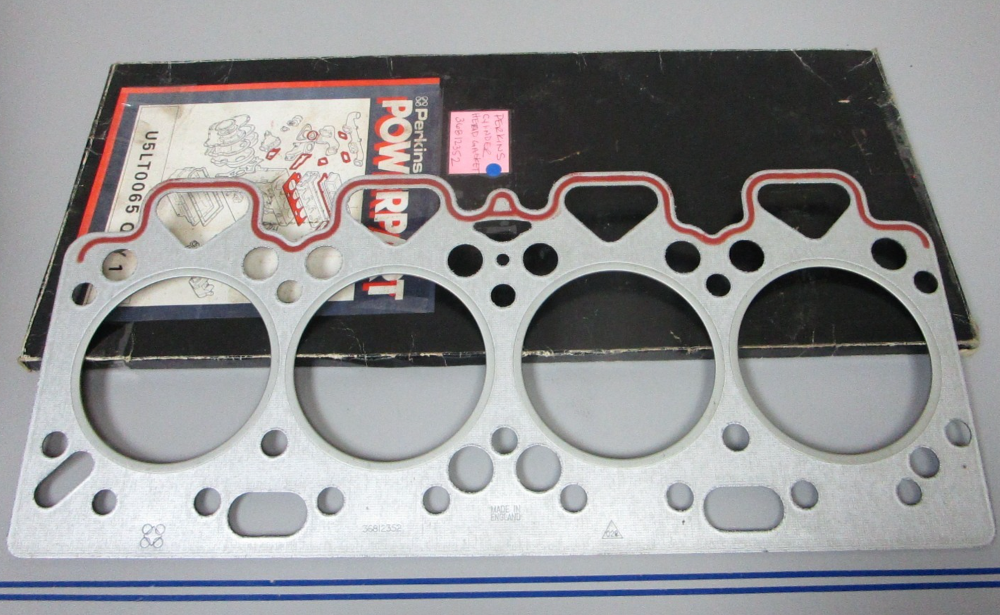 *NEW OEM* 0720 Perkins Cylinder Head Gasket 36812352