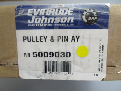 *NEW OEM* 0820 OMC Johnson Evinrude Pulley & Pin Ay 5009030
