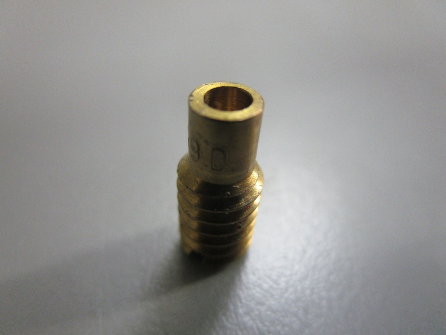 *NEW OEM* 0810 OMC Johnson Evinrude Orifice 324020 0324020