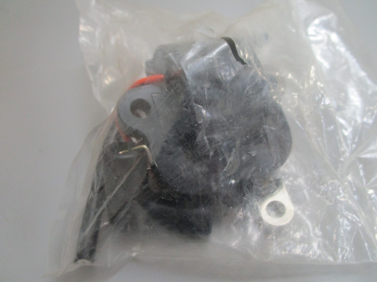 *NEW OEM* 0820 OMC Johnson Evinrude Ignition Coil Kit 502886 0502886