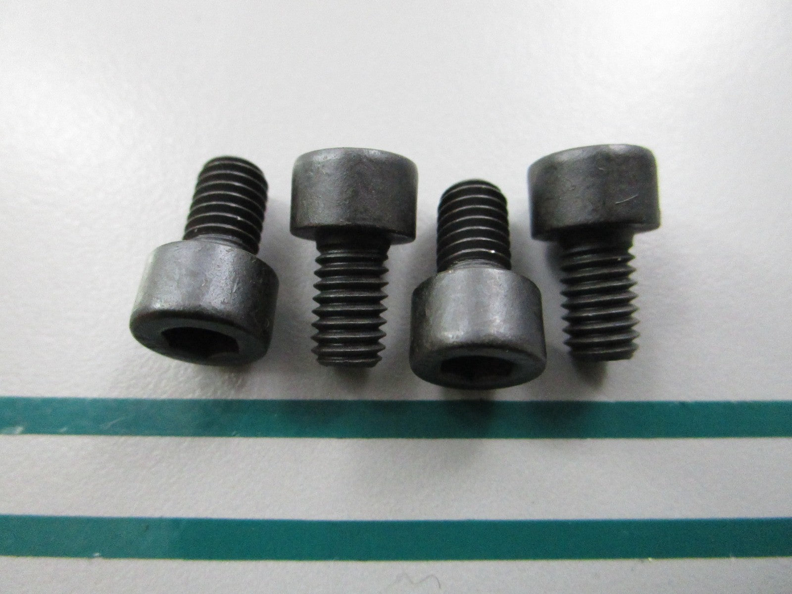 NEW OEM (LOT OF 4) 205061094 Can-Am Socket Screw 0810