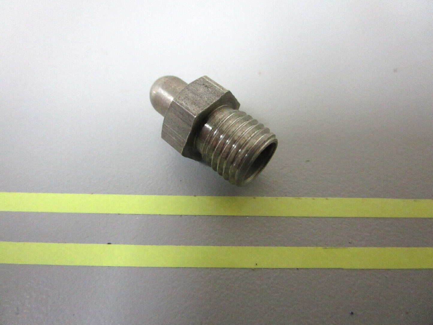 *NEW OEM* 0750 OMC Johnson Evinruide FITTING 307457 0307457
