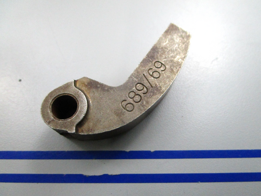 NEW OEM Arctic Cat 0746-689 Cam Arm 0810