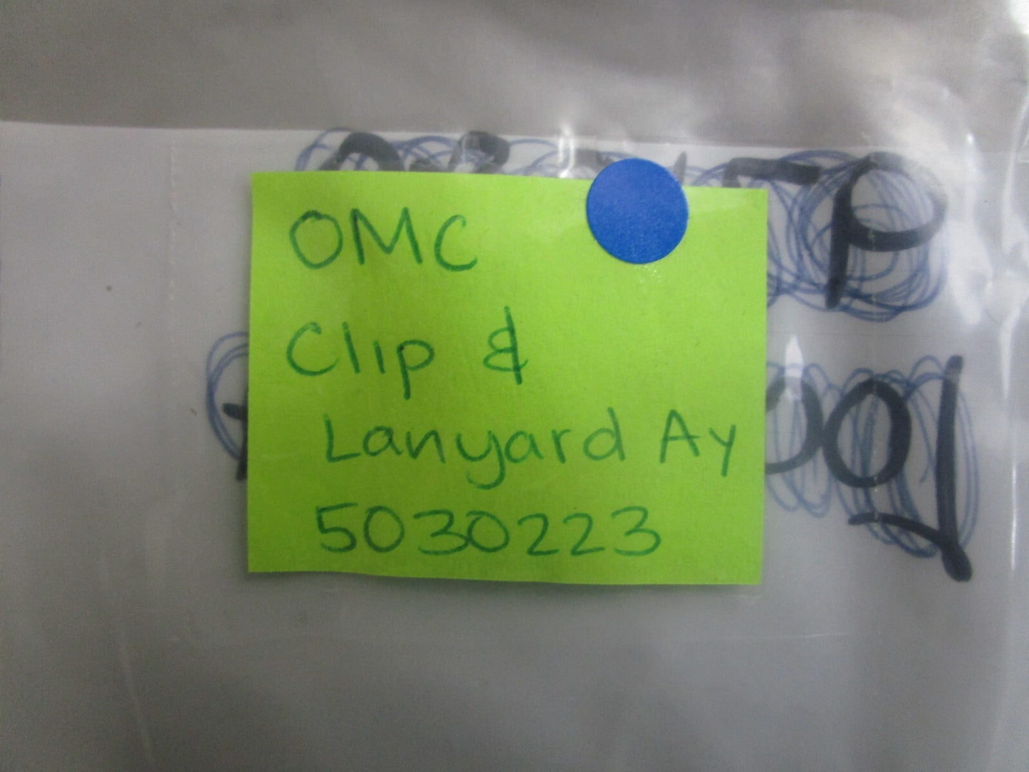 *NEW OEM* 0810 OMC Johnson Evinrude Clip & Lanyard Assembly 5030223