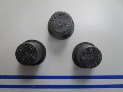 *NEW OEM* (LOT OF 3) 0820 OMC Johnson Evinrude Plug 318173 0318173