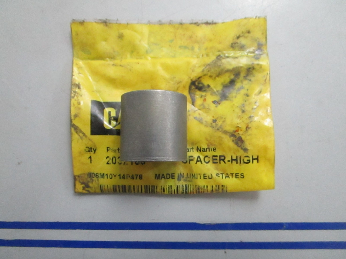 *NEW OEM* 0820 CAT Spacer 203-2163