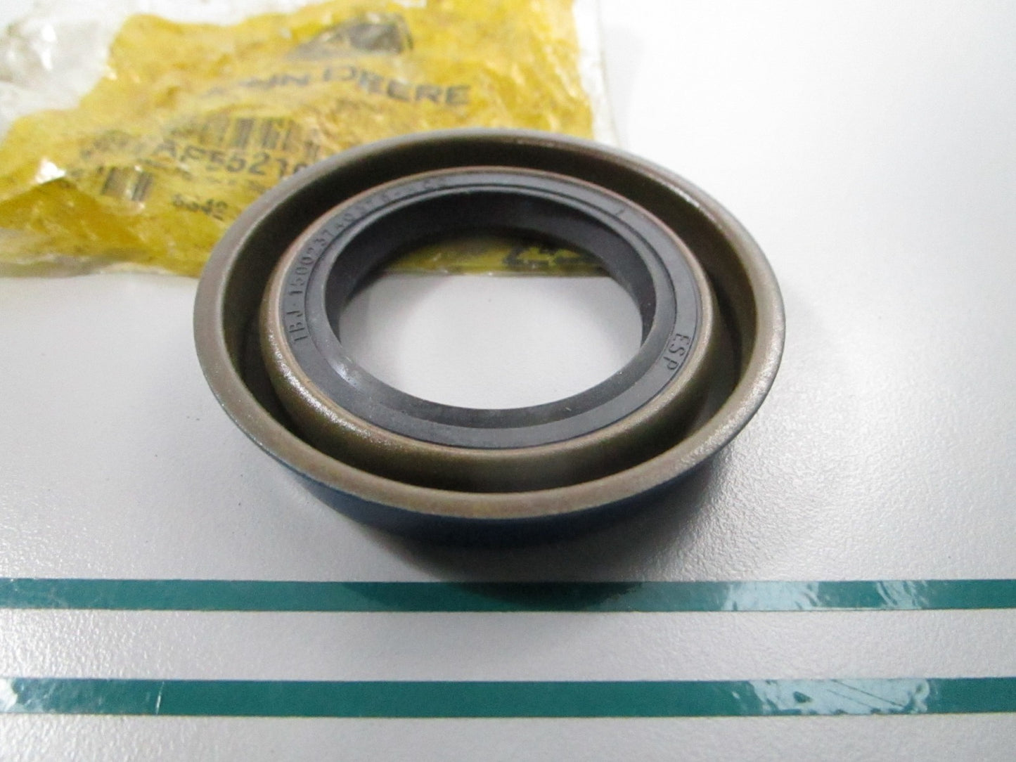 NEW OEM AF55216 John Deere Internal Oil Seal 0810