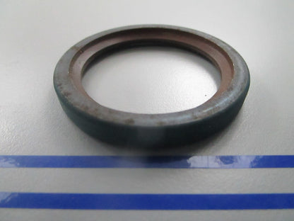 *NEW OEM* 0810 OMC Johnson Evinrude Crankcase Seal 339620 0339620