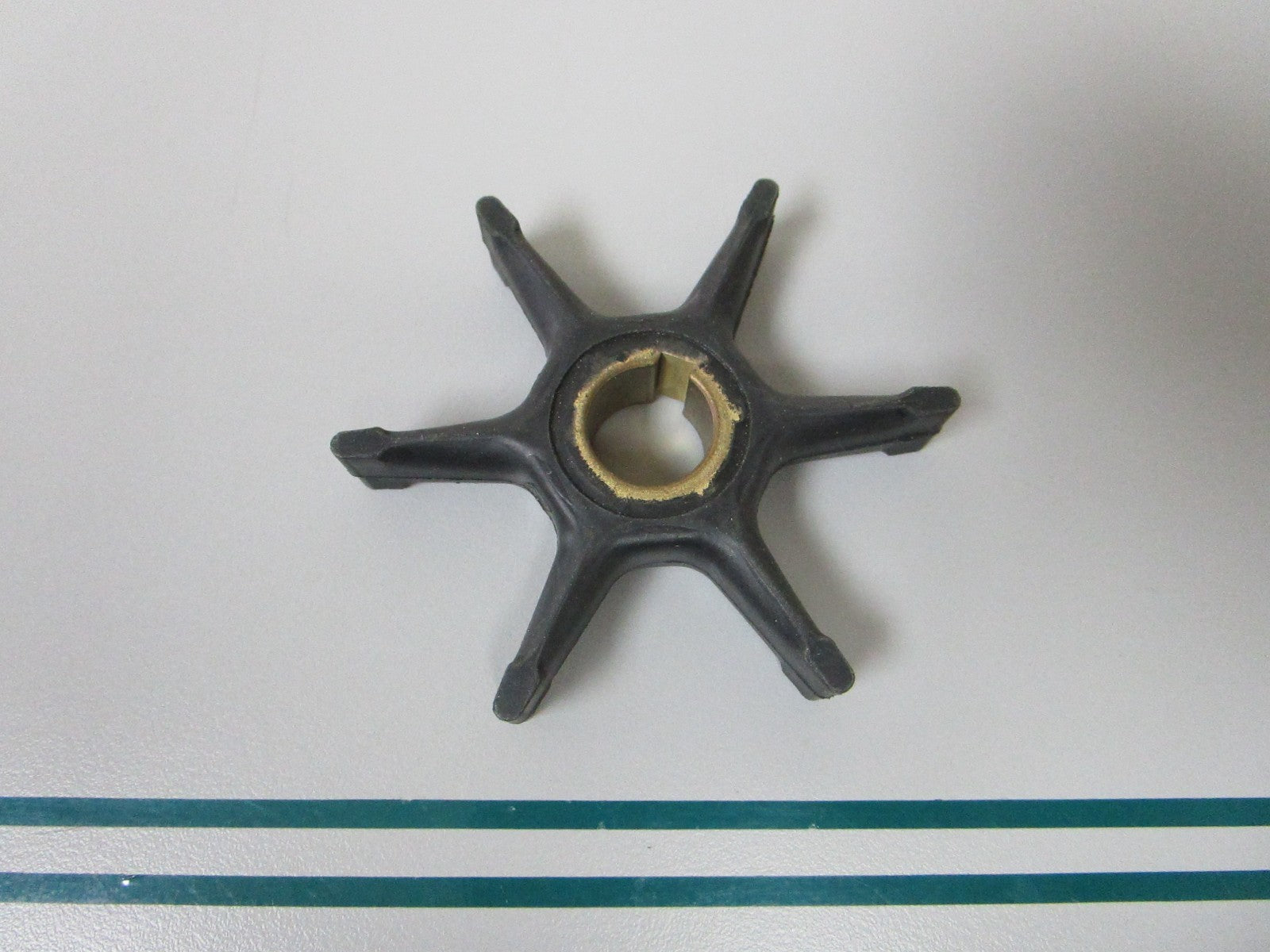 NEW OEM 775521 0775521 OMC Johnson Evinrude Impeller 0810