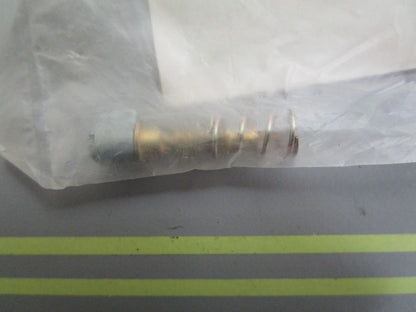 *NEW OEM* 0810 Honda Carburetor Screw 16016-ZH8-W01