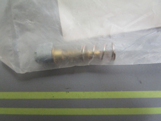 *NEW OEM* 0810 Honda Carburetor Screw 16016-ZH8-W01