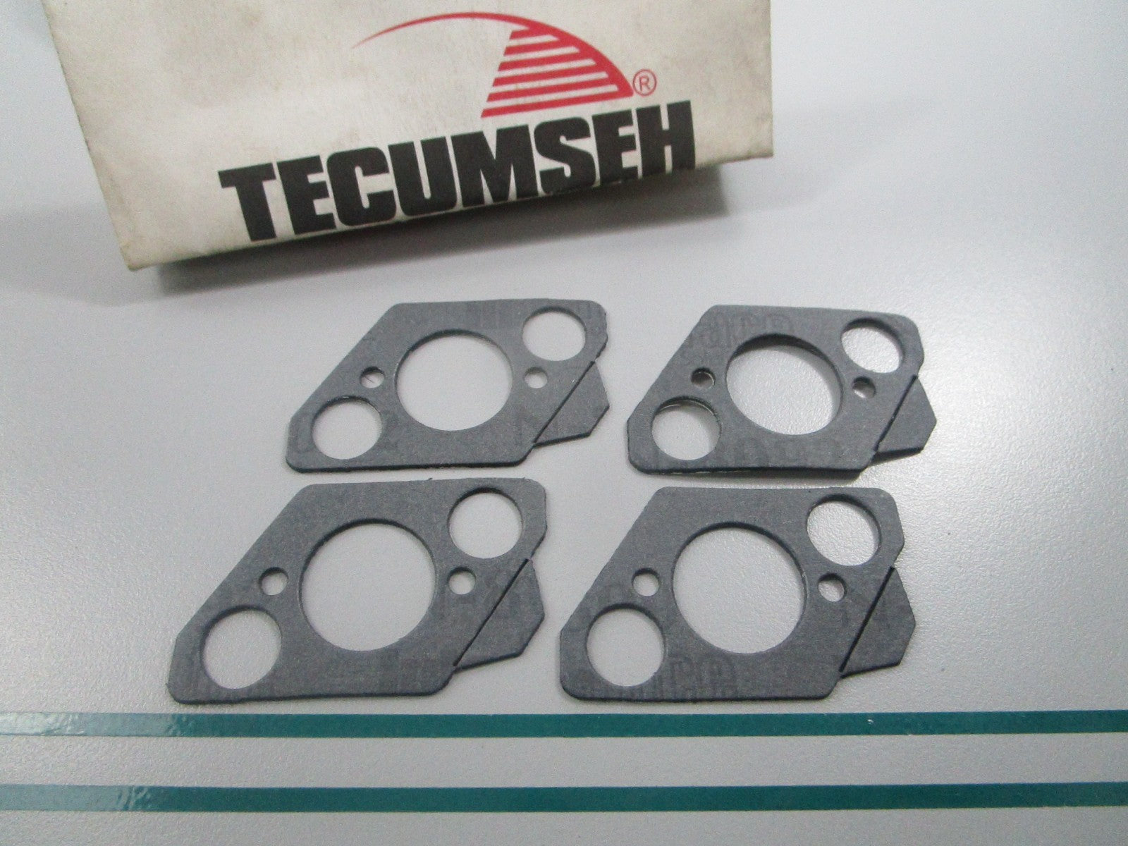 NEW OEM (LOT OF 4) 36048 Tecumseh Gasket 0810