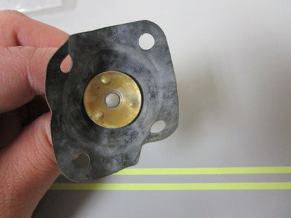 *NEW OEM* 0810 OMC Johnson Evinrude Fuel Pump Diaphragm 378133 0378133