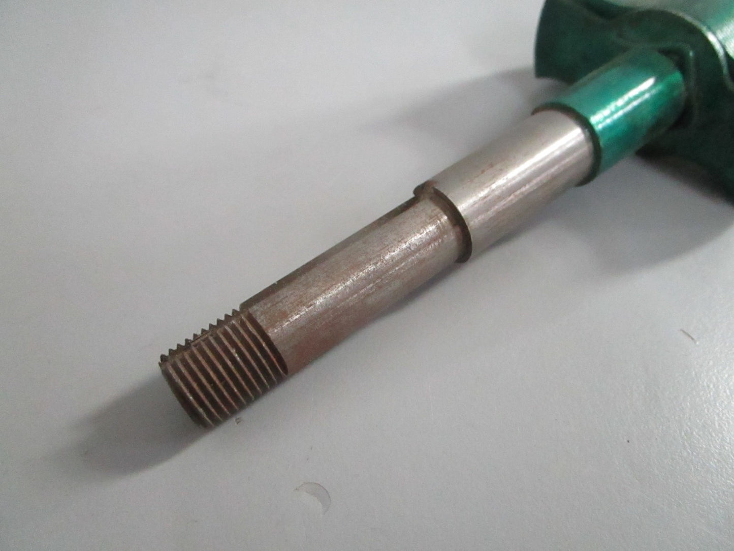 NEW OEM 580261 0580261 OMC Johnson Evinrude Shaft & Lam Assy 0820