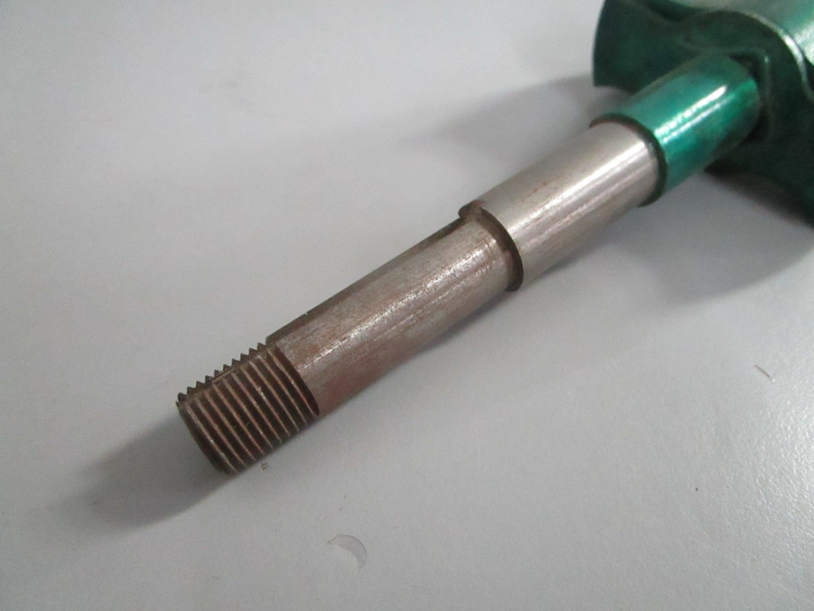 NEW OEM 580261 0580261 OMC Johnson Evinrude Shaft & Lam Assy 0820