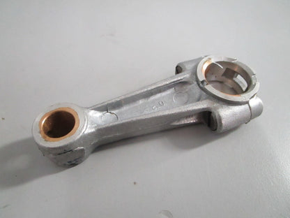 NEW OEM 590007 0590007 OMC Johnson Evinrude Connecting Rod 0820