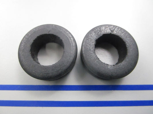 NEW OEM (LOT OF 2) 381899 0381899 OMC Johnson Evinrude Grommet 0810