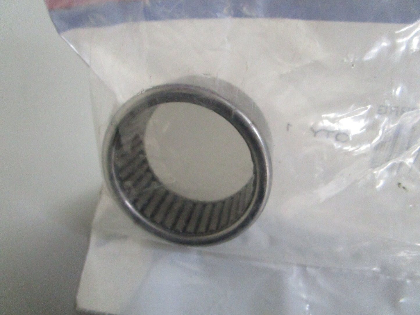 *NEW OEM* 0770 OMC Johnson Evinrude Needle Bearing 382407 0382407