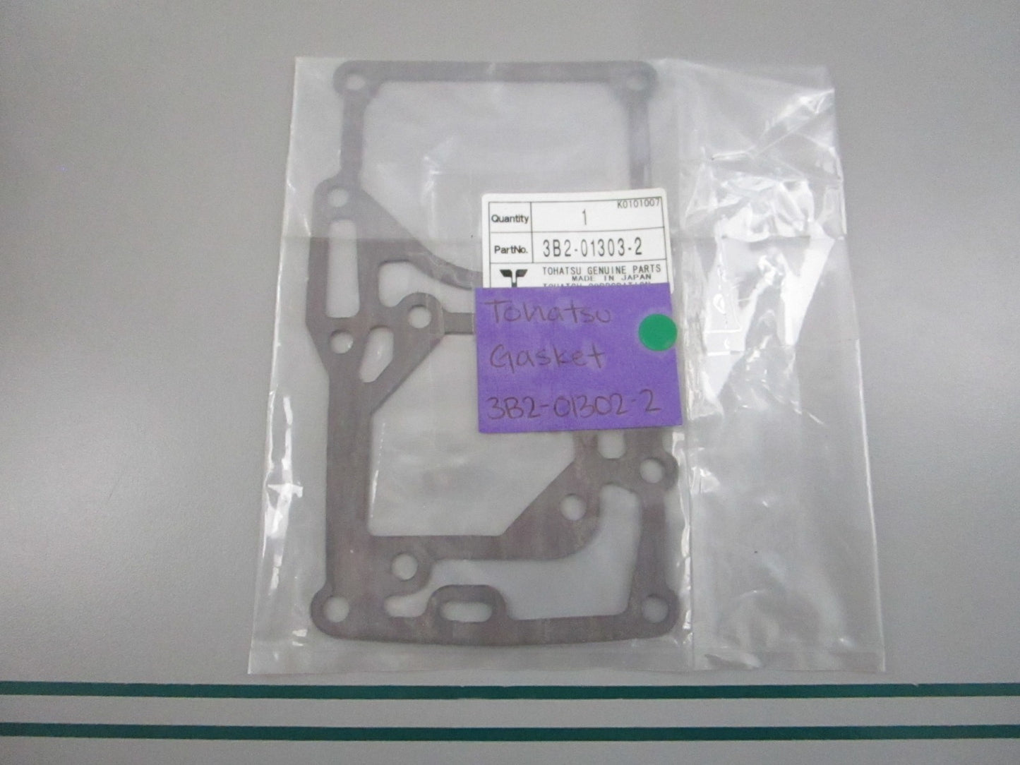 NEW OEM 3B2-01302-2 3B2013022 Tohatsu Gasket 0810