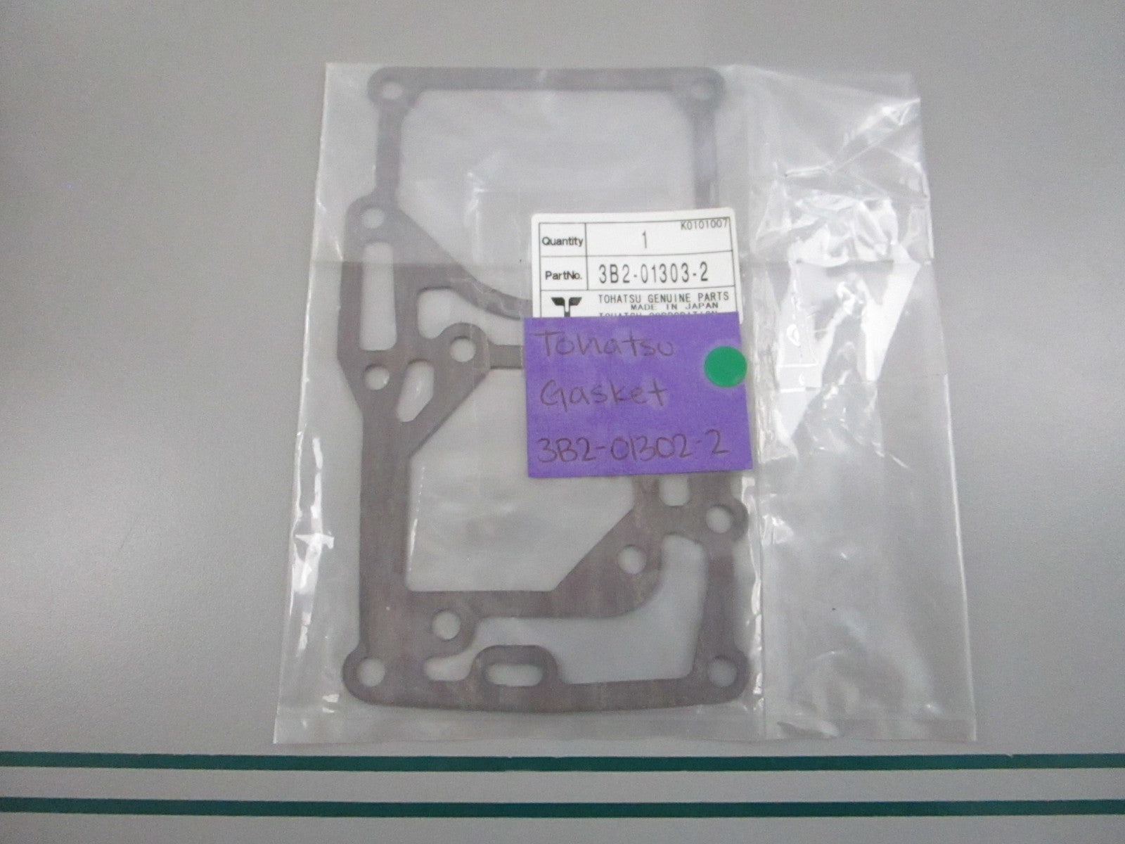 NEW OEM 3B2-01302-2 3B2013022 Tohatsu Gasket 0810