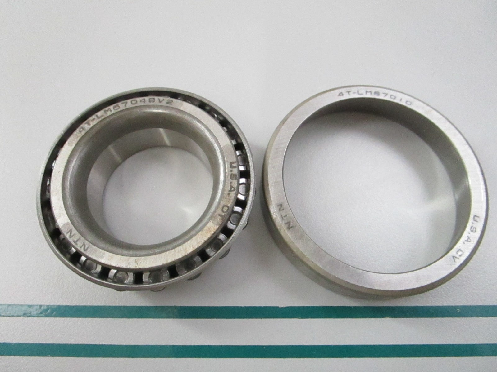 NEW 4T-LM67048V2 4T-LM67010 NTN Tapered Roller Bearing 0810