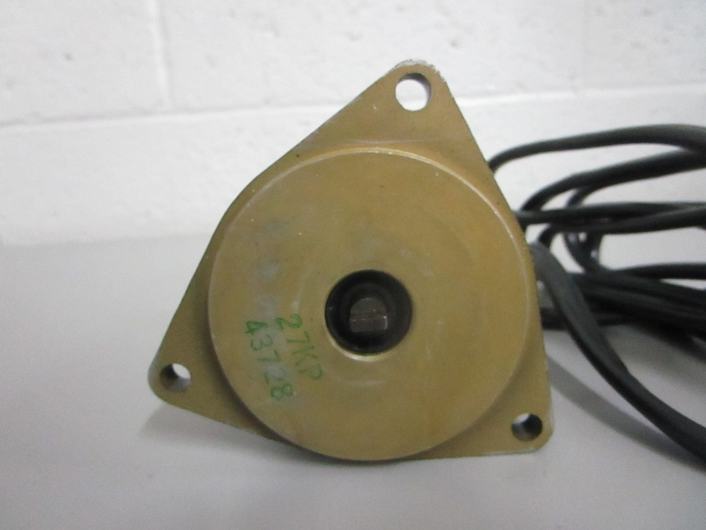 NEW OEM 393988 0393988 OMC Johnson Evinrude Starter Motor & Cable 0820