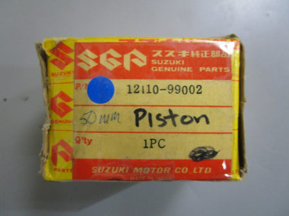 *NEW OEM* 0810 Suzuki Piston 12110-99002