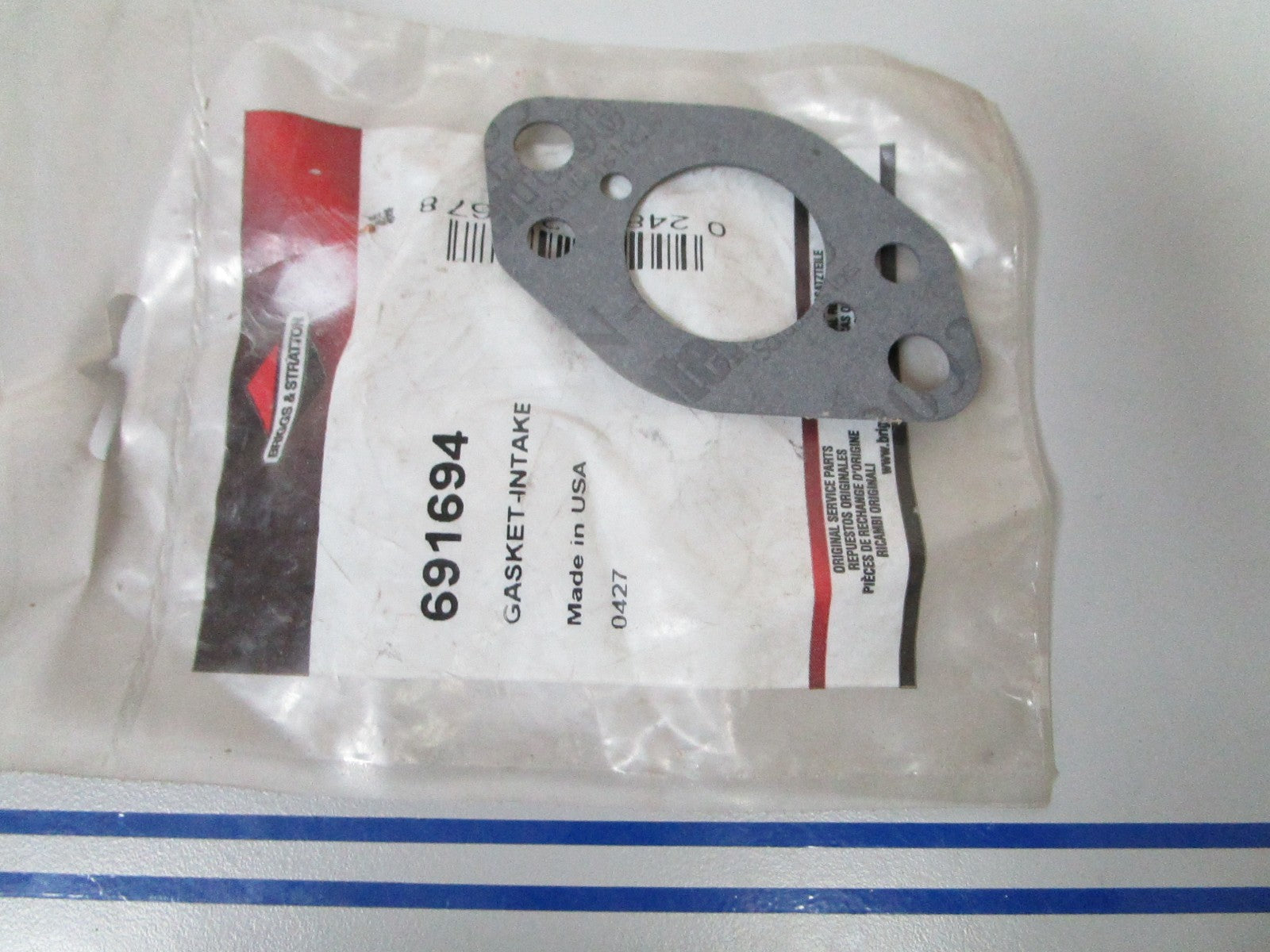 NEW OEM 691694 Briggs & Stratton Intake Gasket 0810