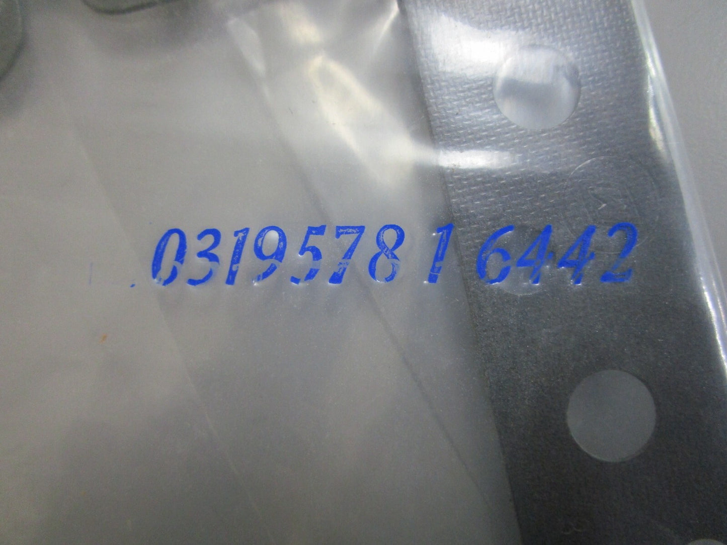 *NEW OEM* 0810 OMC Johnson Evinrude Gasket 319578 0319578