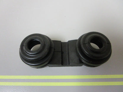 *NEW OEM* 0810 OMC Johnson Evinrude Upper Mount Seal 340178 0340178