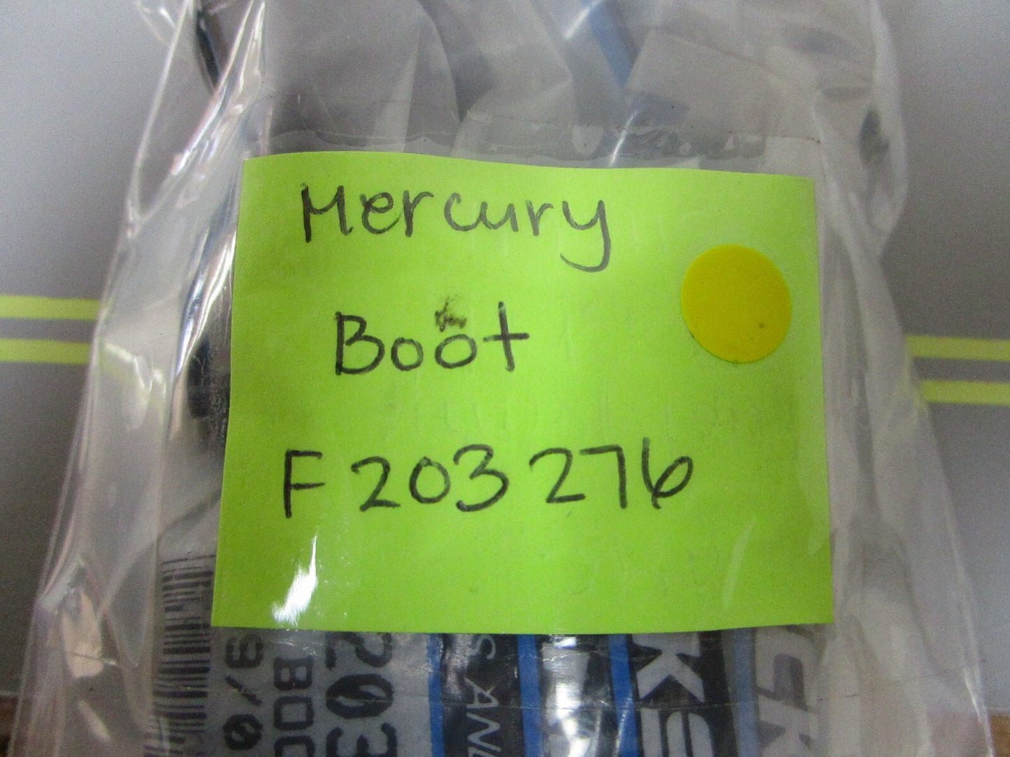 *NEW OEM* 0810 Mercury Quicksilver Boot F203276