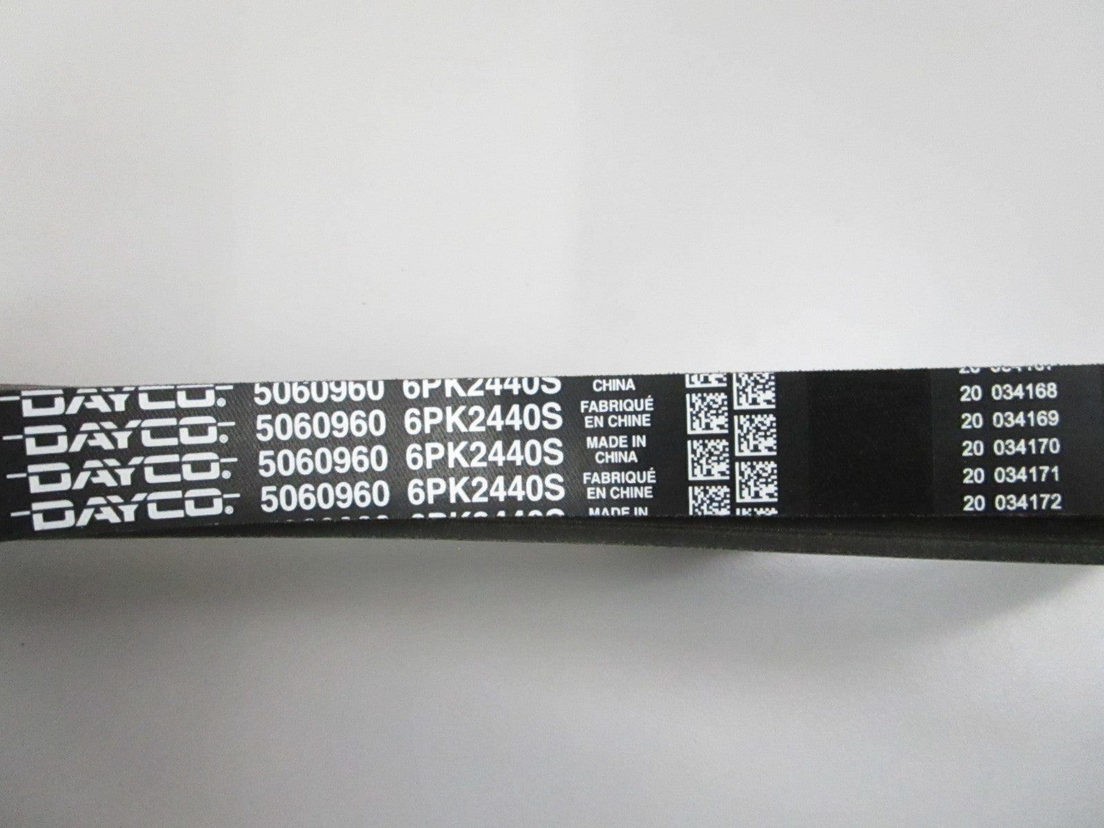 NEW 5060960 Dayco Serpentine Belt 0810