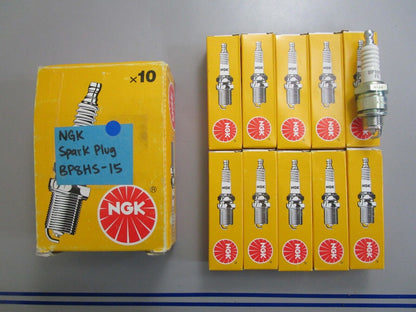 *NEW* (LOT OF 10) 0820 NGK Spark Plug BP8HS-15