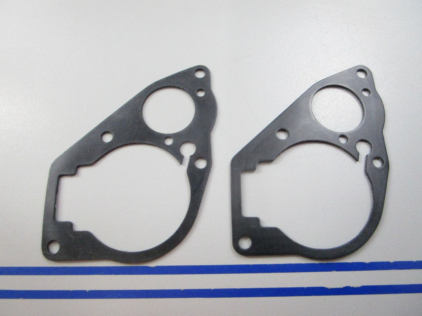 NEW OEM (LOT OF 2) 27-80449M Yamaha Mariner Gasket 0810
