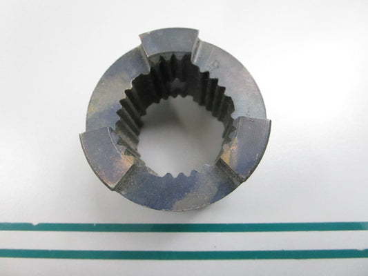 NEW OEM 914714 0914714 OMC Johnson Evinrude Clutch Dog 0810
