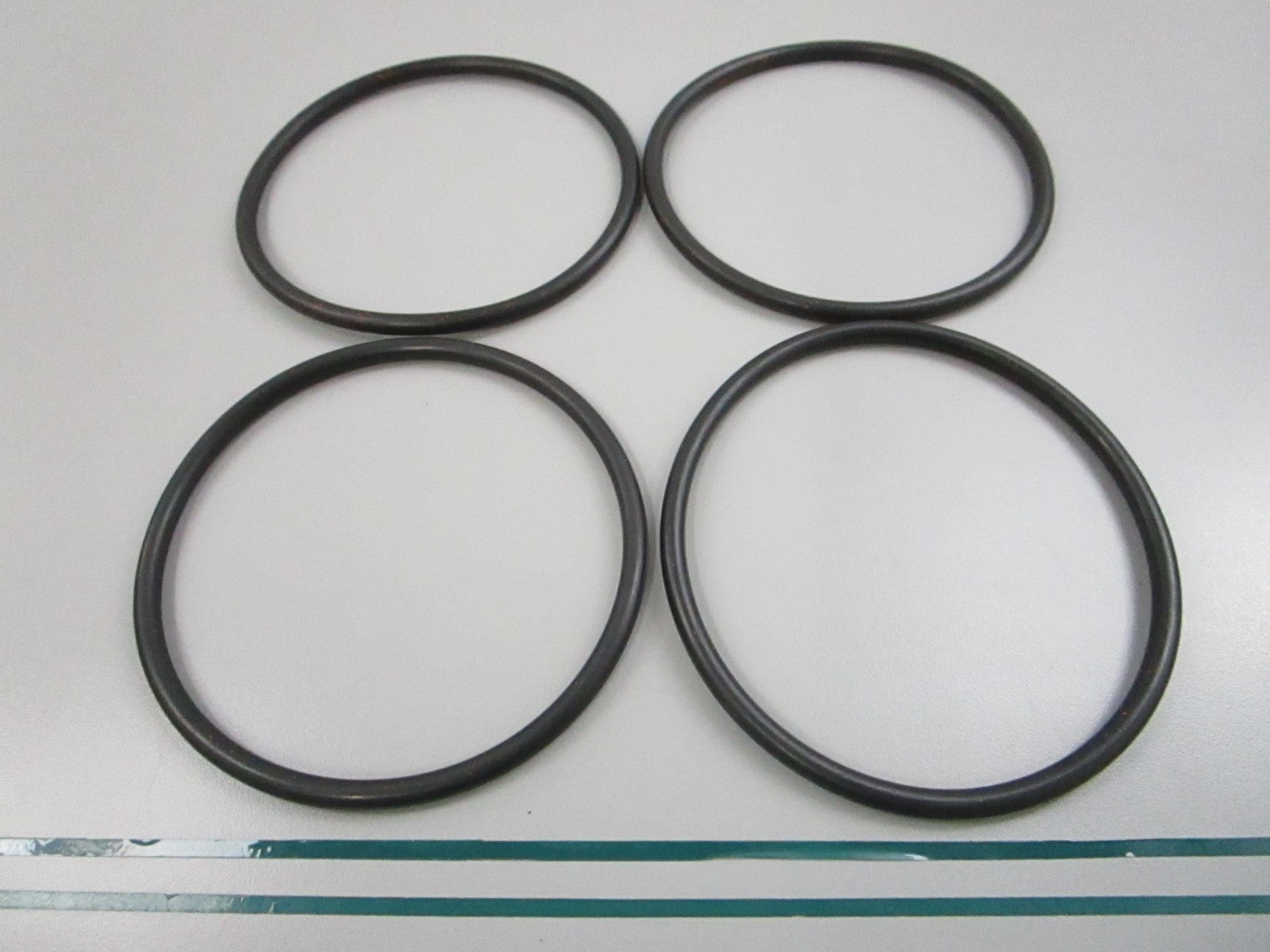 Mercury Quicksilver NEW OEM Bearing Carrier O-Ring 25-31534 (LOT OF 4) 0810