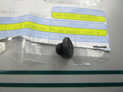 NEW OEM 5030094 OMC Johnson Evinrude Drain Plug 0810