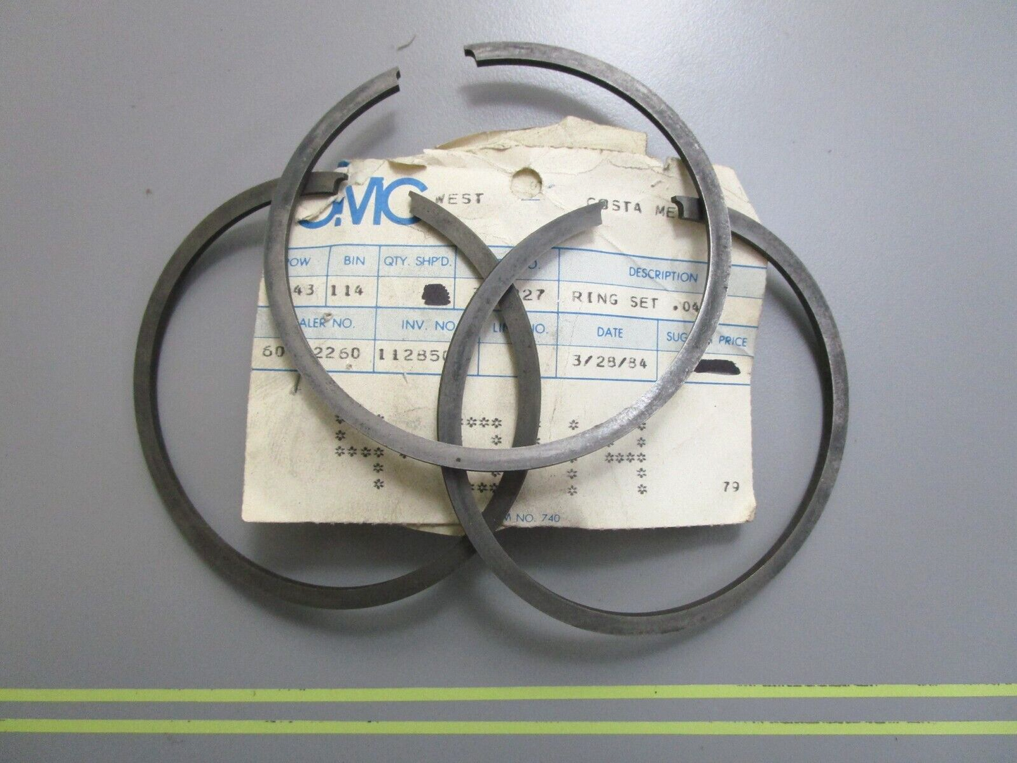 *NEW OEM* (LOT OF 3) 0810 OMC Johnson Evinrude Piston Ring 382827 0382827