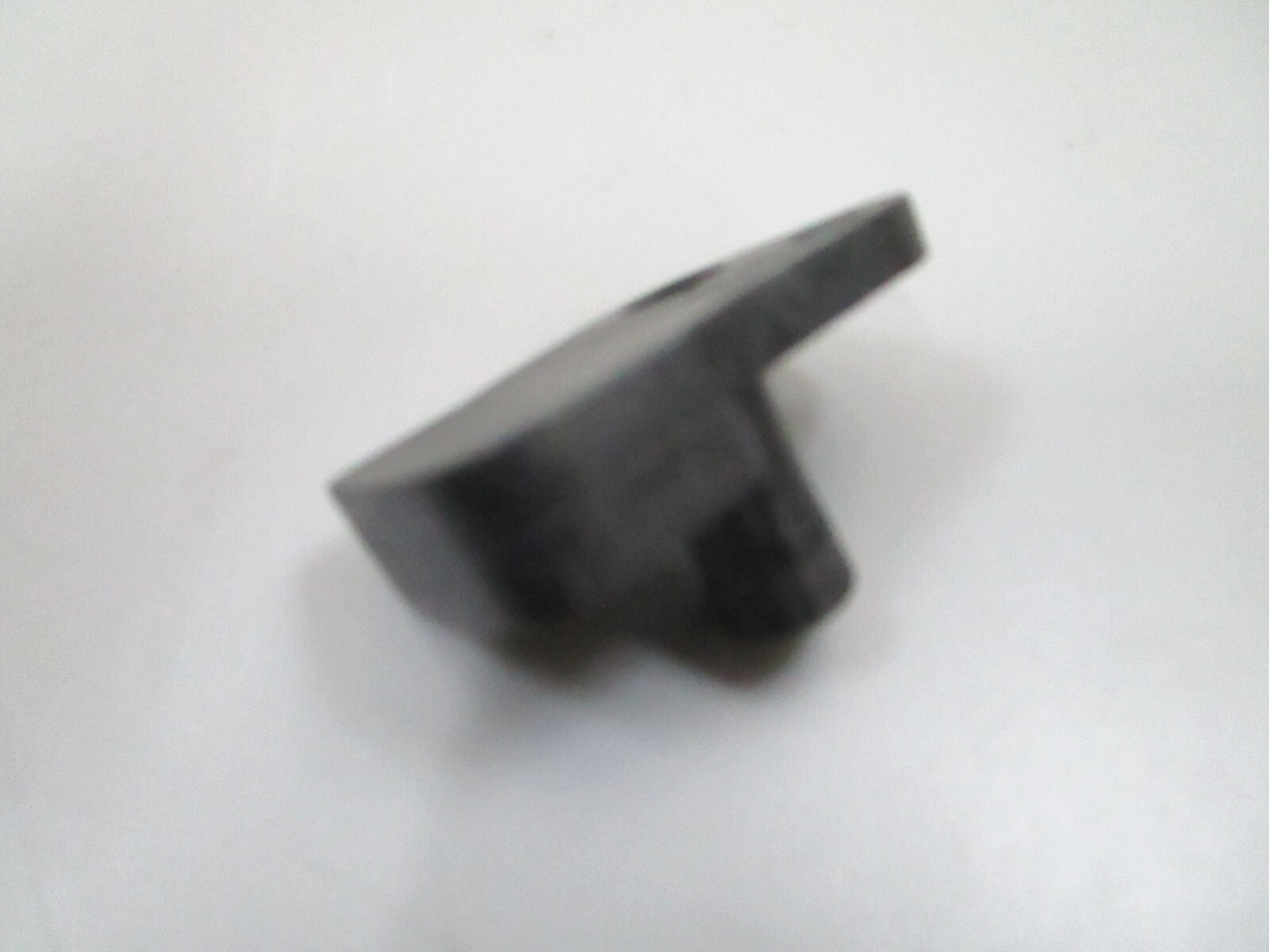 *NEW OEM* 0780 OMC Johnson Evinrude Idle Stop Bumper 338676 0338676