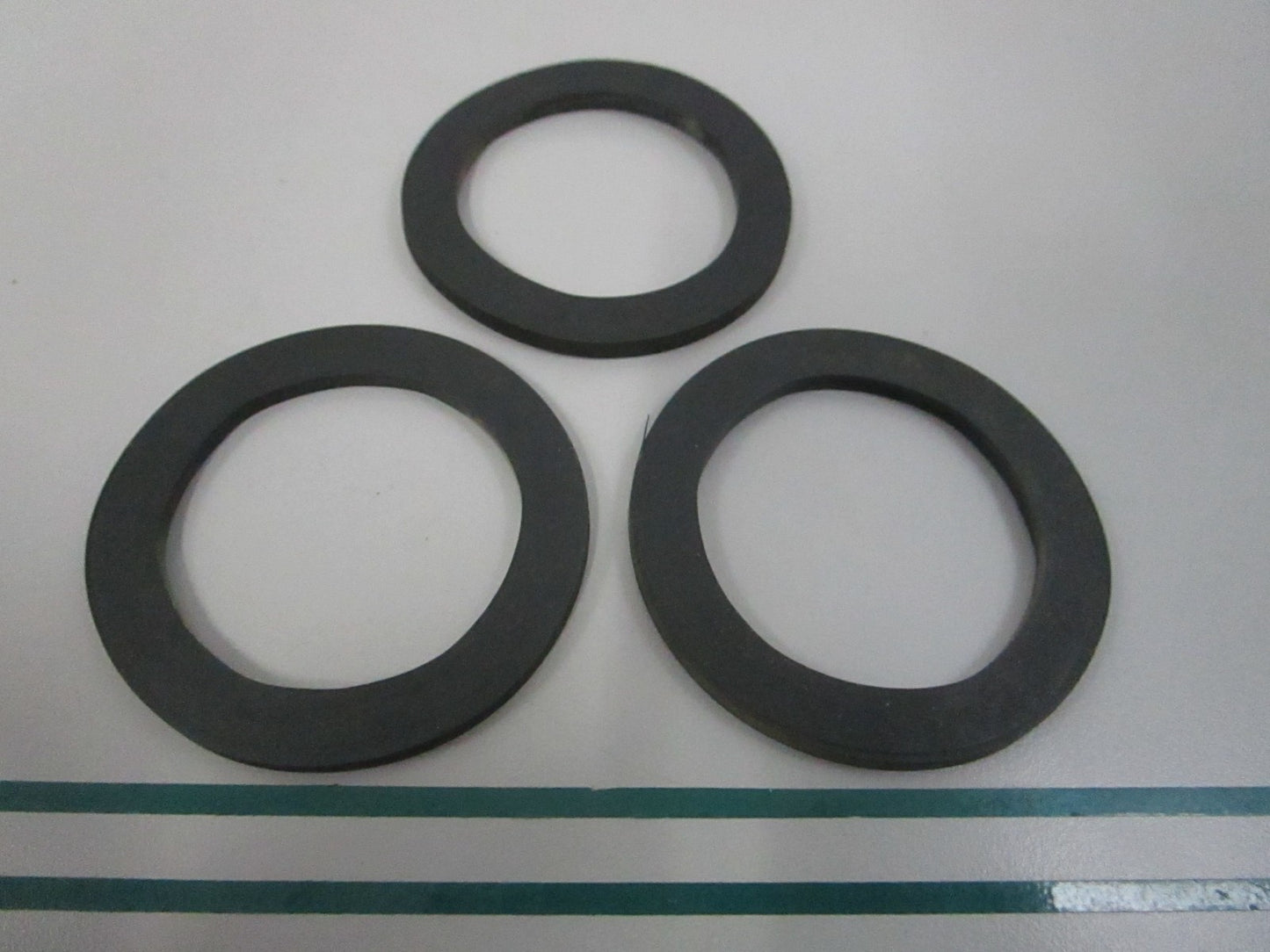 NEW OEM (LOT OF 3) 940046 Volvo Penta Gasket 0810
