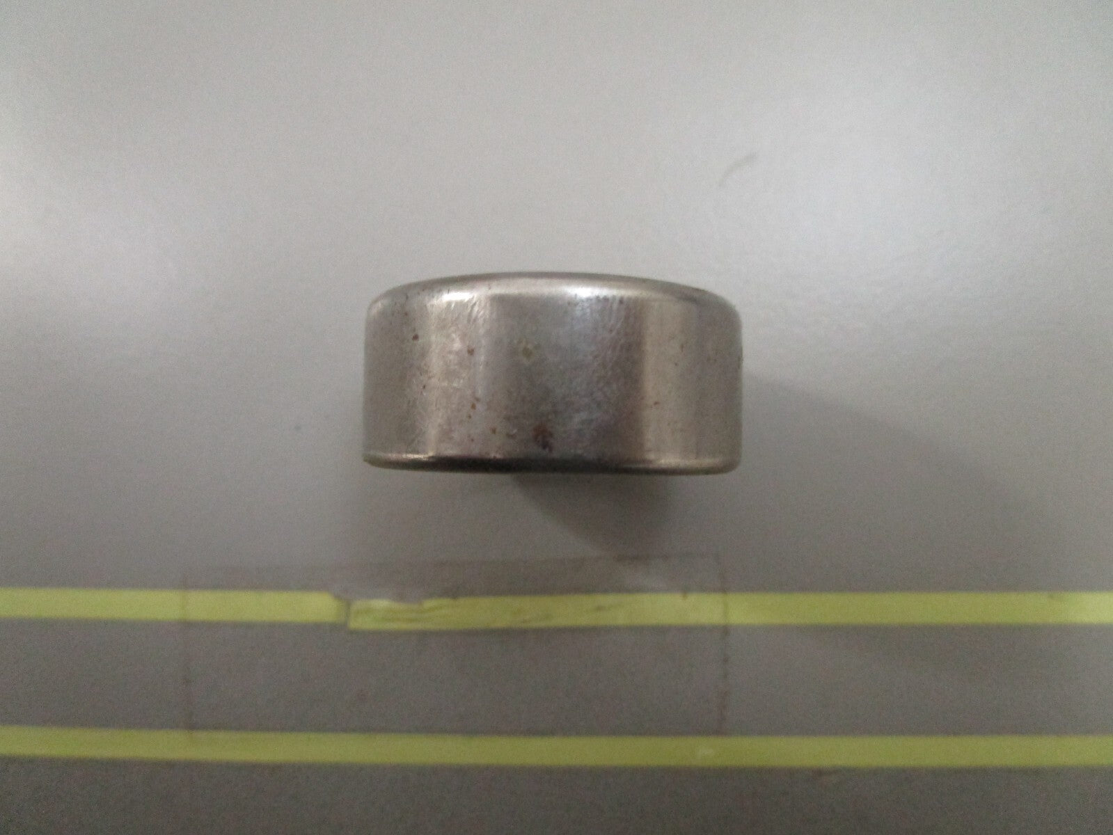 *NEW OEM* 0810 OMC Johnson Evinrude Bearing 386125 0386125