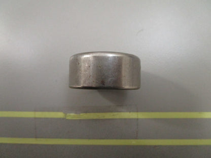 *NEW OEM* 0810 OMC Johnson Evinrude Bearing 386125 0386125