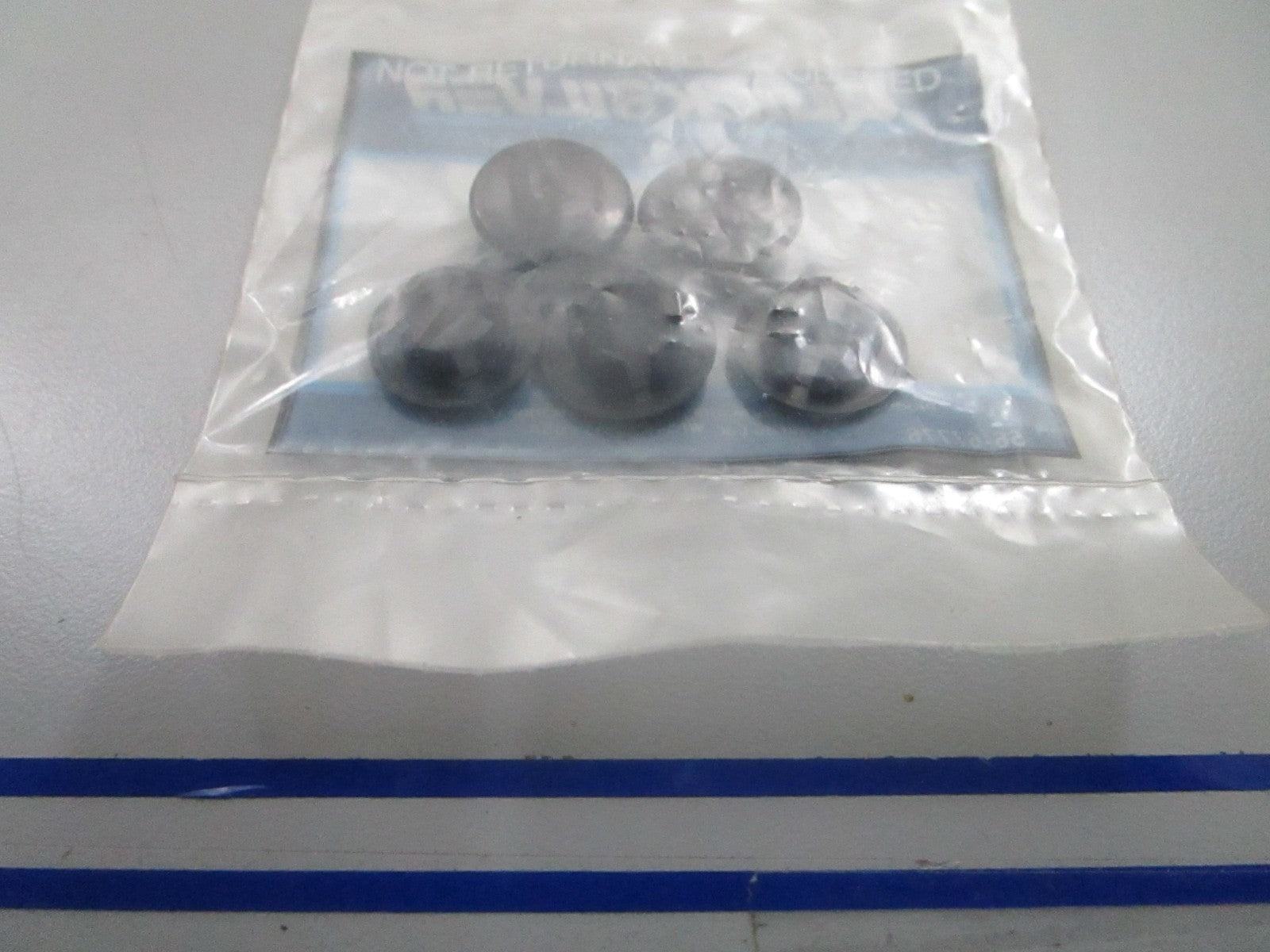 *NEW OEM* (LOT OF 5) 0810 Mercury Quicksilver Plug 19-32298