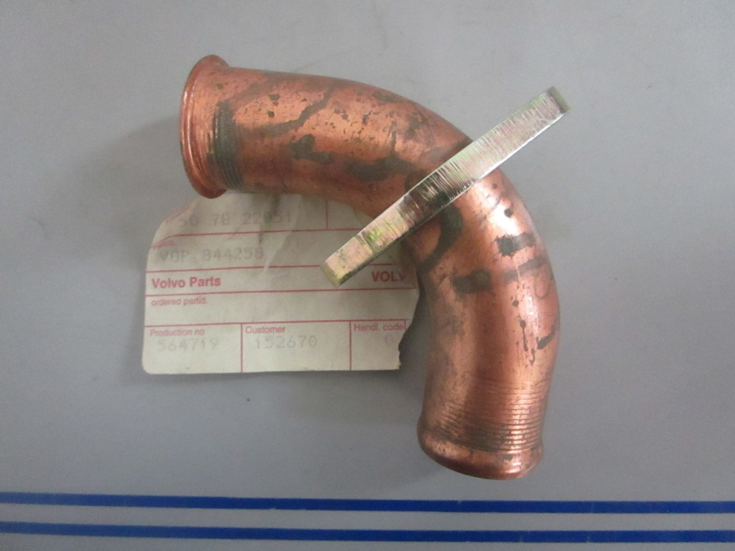 *NEW OEM* 0820 Volvo Penta Coolant Pipe 844258