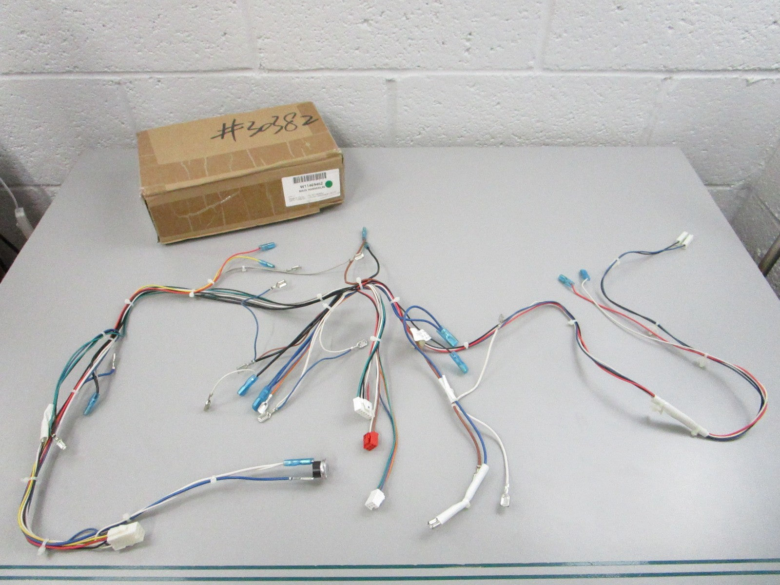 NEW OEM W11469462 Whirlpool Red Main Harness 0810