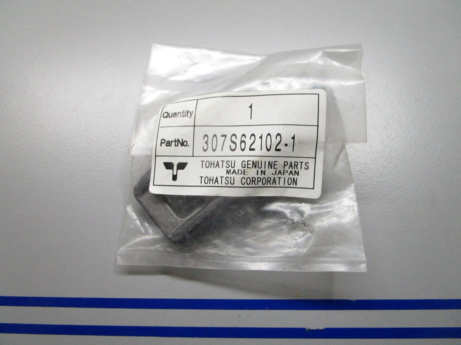 *NEW OEM* 0810 Tohatsu Clamp Screw Handle 307562102-1